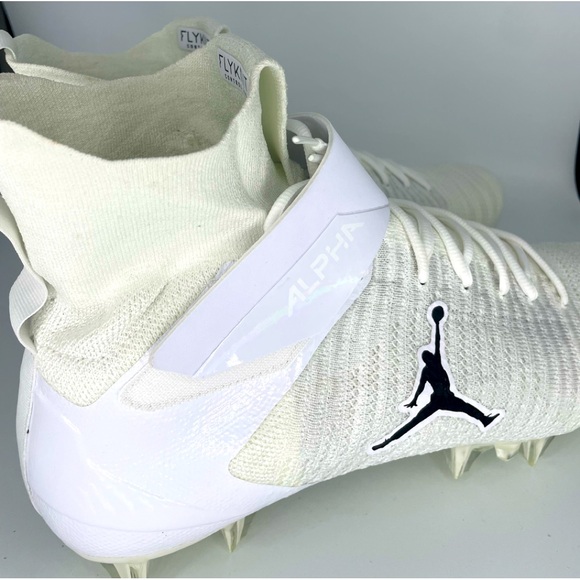Jordan Men's Size 14 Alpha Menace Elite 2 White Football Cleats CV1664-103 Nike - Picture 2 of 6